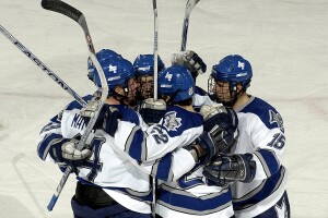 ice-hockey-team